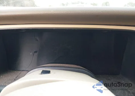 2004 Lincoln Navigator z USA, uszkodzony, nr VIN 5LMFU27R54LJ41786